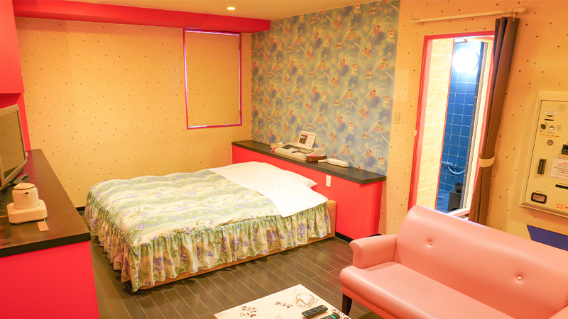 トマト十日町店