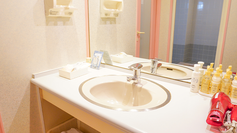 トマト十日町店