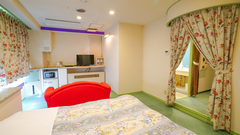 トマト十日町店