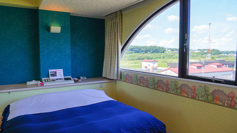 トマト十日町店